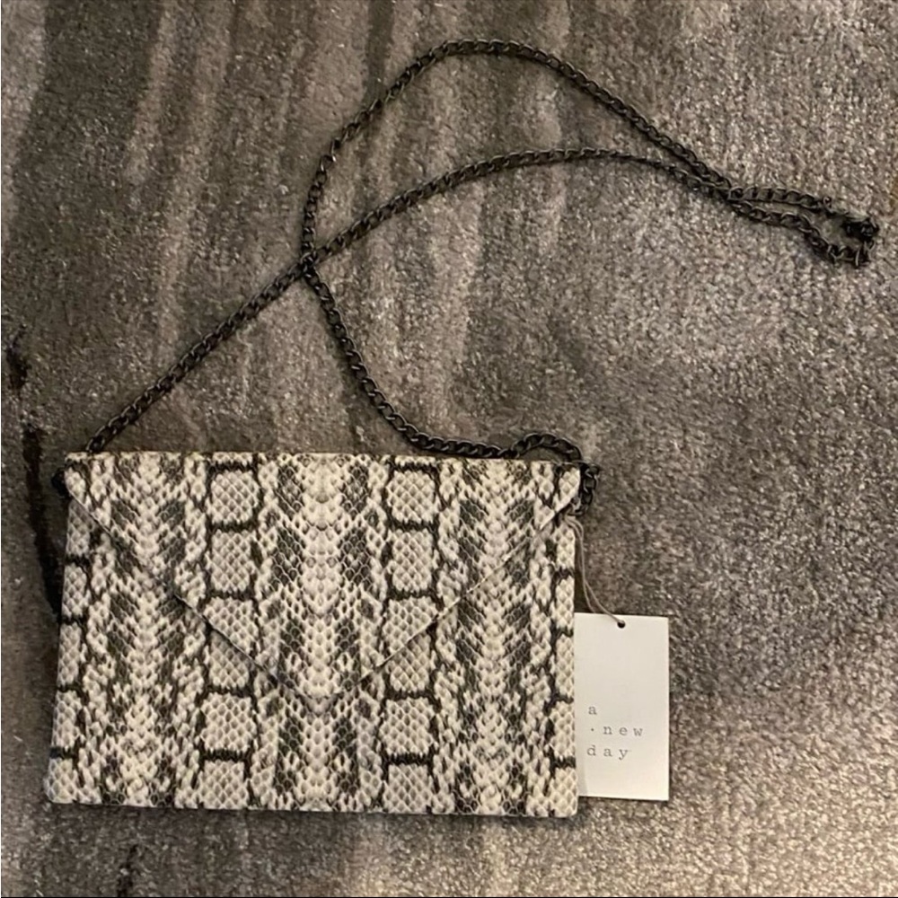 NWT A New Day Envelope Bag Crossbody Bag Shoulder Bag Evening Bag Purse VT9332